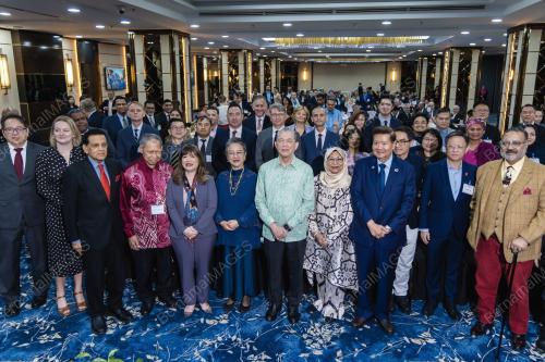 DATUK SERI FADILLAH YUSOF