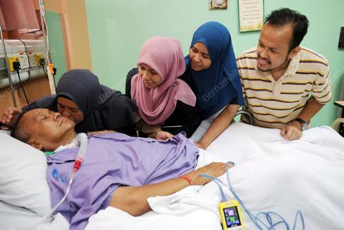 KL14_10082016_PESAKIT