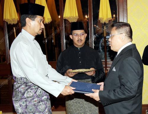 TUANKU MIZAN ZAINAL ABIDIN