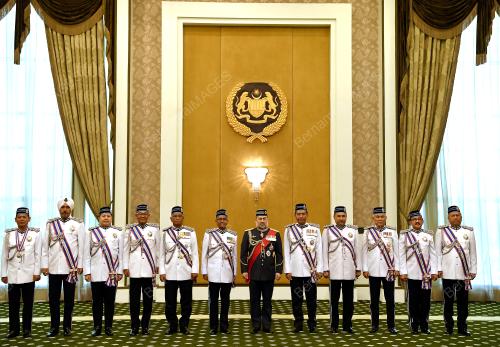 KL14_10122017_AGONG_BN201712083689