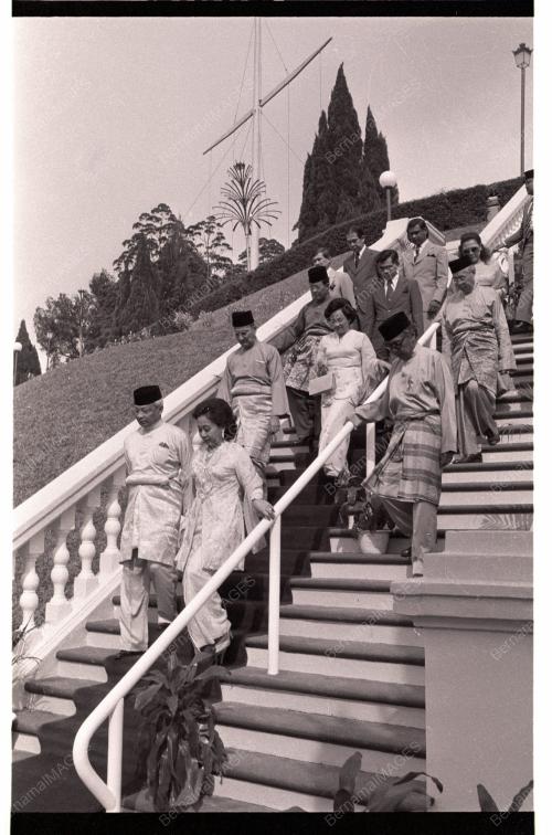 AGONG JAMUAN TEH ISTANA NEGARA