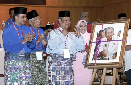 MUHYIDDIN YASSIN