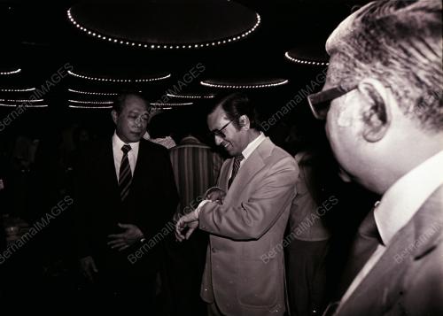 DATUK SERI DR. MAHATHIR BIN MOHAMAD
