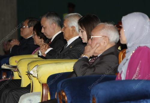 SULTAN AZLAN SHAH