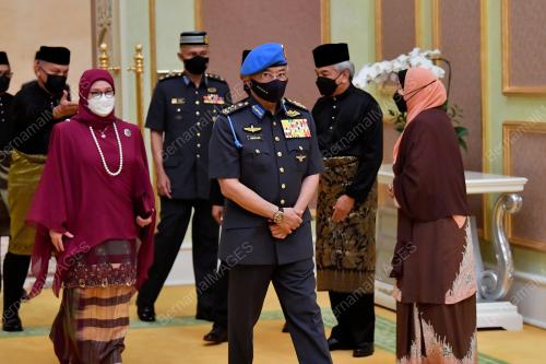 AL-SULTAN ABDULLAH RI'AYATUDDIN AL-MUSTAFA BILLAH SHAH