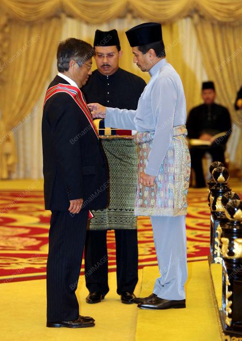 TUANKU MIZAN ZAINAL ABIDIN
