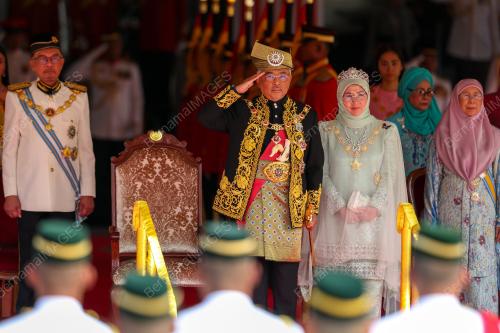 AL-SULTAN ABDULLAH RI'AYATUDDIN AL-MUSTAFA BILLAH SHAH