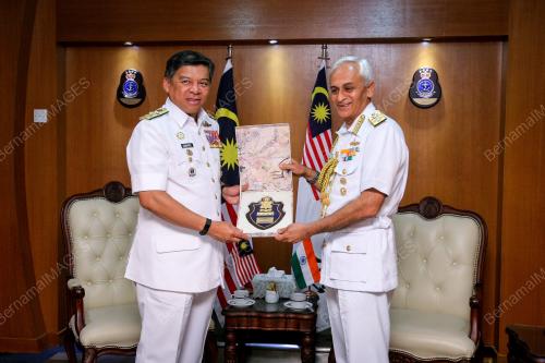 KL14_13042017_KUNJUNGAN
