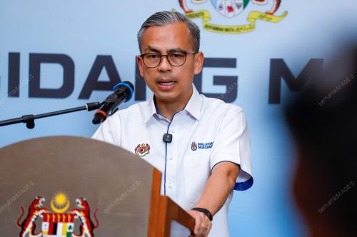 DATUK FAHMI FADZIL