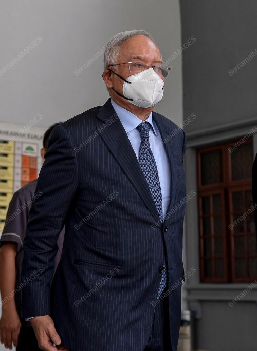 DATUK SERI NAJIB TUN RAZAK