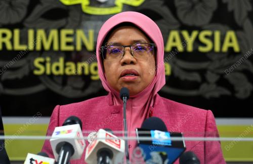 DATUK AIMAN ATHIRAH SABU