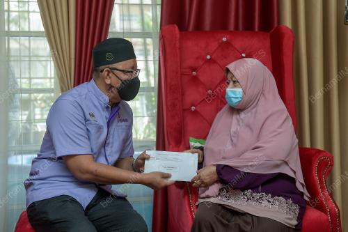 ZAKARIA ABDUL HAMID