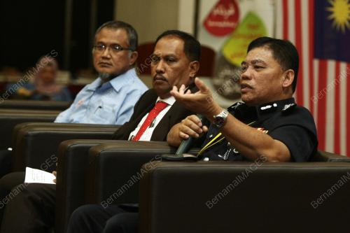 KL14_14062017_FORUM
