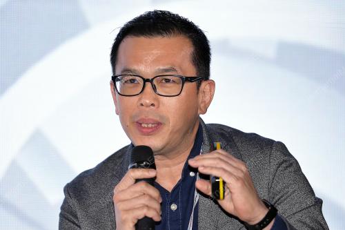KL14_14112018_ELVIN_NG