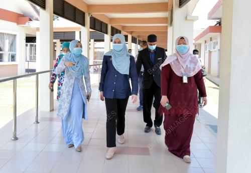 DATUK SERI RINA MOHD HARUN