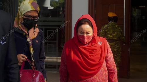 DATIN SERI ROSMAH MANSOR