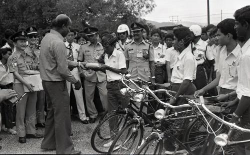 KEMPEN KESELAMATAN JALAN RAYA