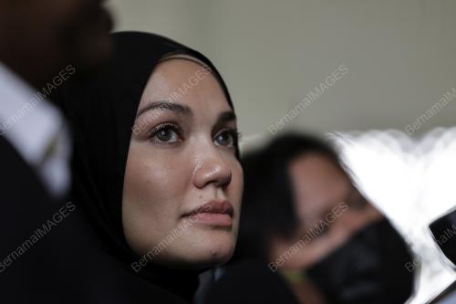 PUTERI SARAH LIYANA MEGAT KAMARUDDIN
