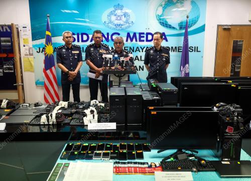 DATUK SERI RAMLI MOHAMED YOOSUF