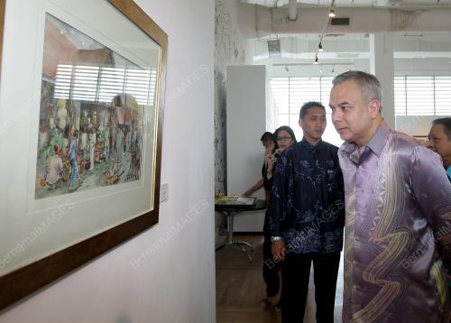 RAJA MUDA PERAK RAJA DR NAZRIN SHAH