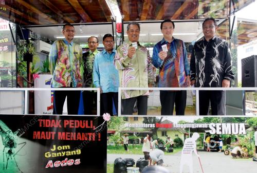 TAN SRI MAHYIDDIN MOHD YASSIN