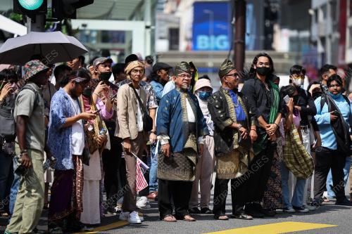 KERETAPI SARONG 2022