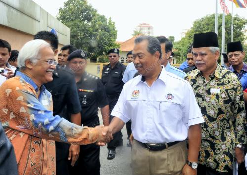 TAN SRI MUHYIDDIN YASSIN