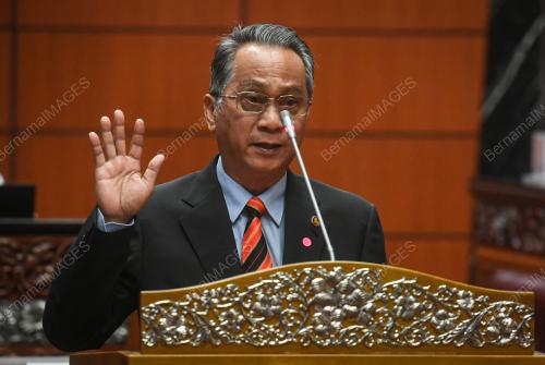 PERSIDANGAN DEWAN NEGARA