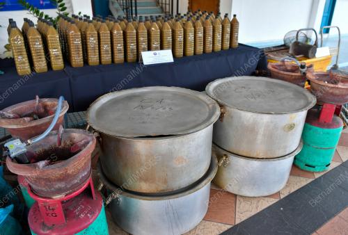 SIDANG MEDIA RAMPASAN KETUM