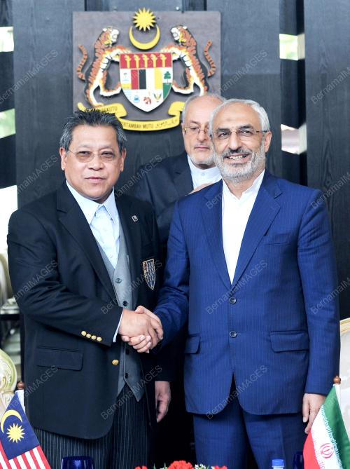 KL14_17032015_IRAN
