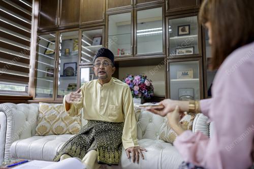 DATUK KAMARUL BAHARIN A. KASIM