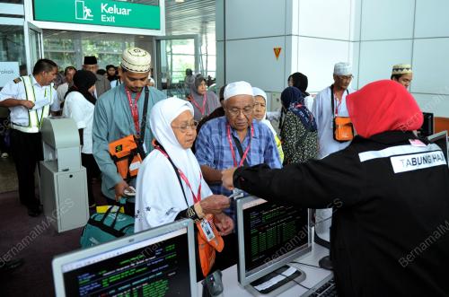 KL14_17092012_KLIA_HAJI