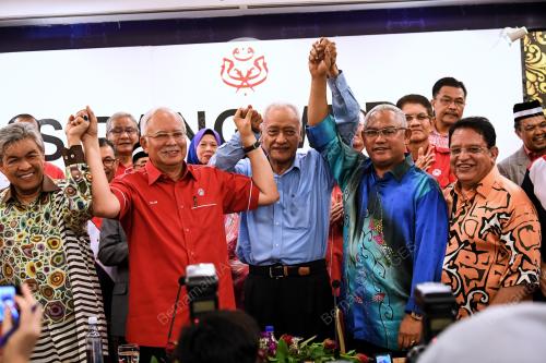 KL14_17092017_PRESIDEN_BN201709165765