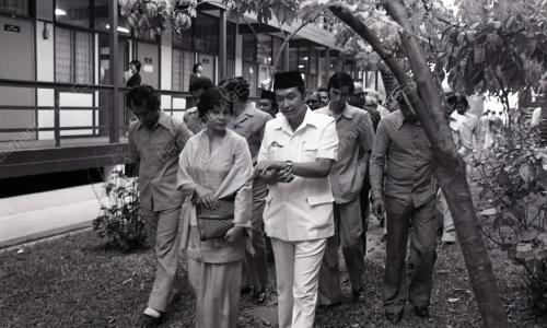 DISEMBER 1982