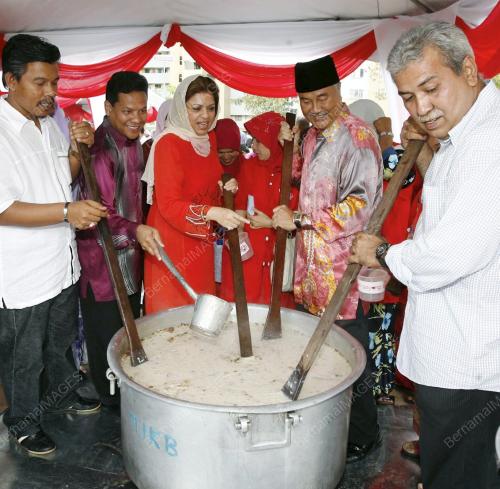 SHAHRIZAT ABDUL JALIL
