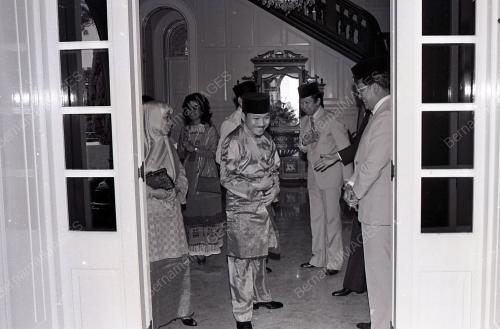 MENTERI BESAR BRUNEI