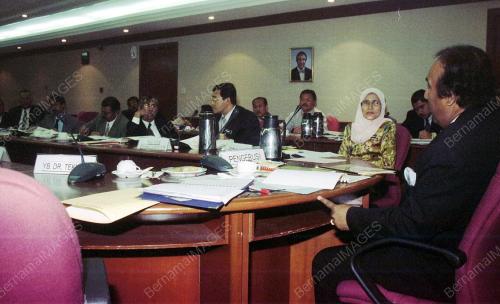 KL14_19022016_KADIR_MESYUARAT