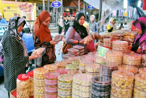 PERSIAPAN AIDILFITRI