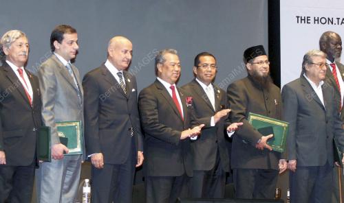 MUHYIDDIN YASSIN