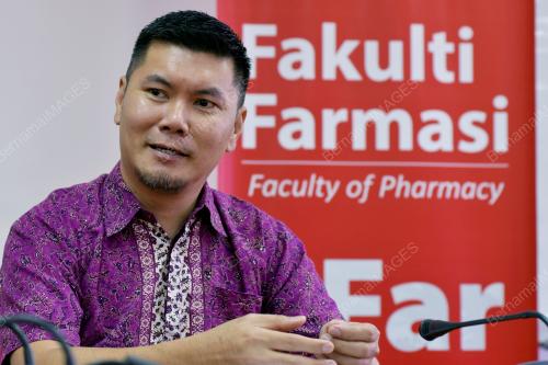 PROF MADYA DR MOHD MAKMOR BAKRY