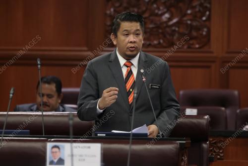 LUKANISMAN AWANG SAUNI