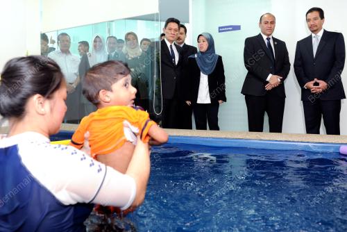 TUANKU MIZAN ZAINAL ABIDIN