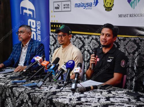 NOOR AZMAN RAHMAN