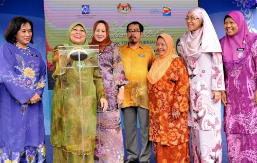 KL14_20112014_JUBLI_EMAS