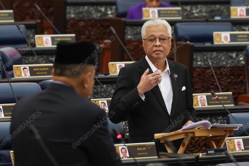 DATUK SERI ISMAIL SABRI YAAKOB