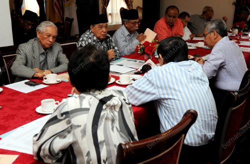 KL14_21032015_PEMIKIR