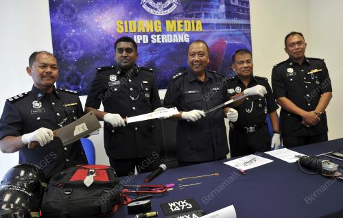 KL14_21042016_POLIS_PC-01