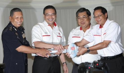 HISHAMMUDDIN TUN HUSSEIN