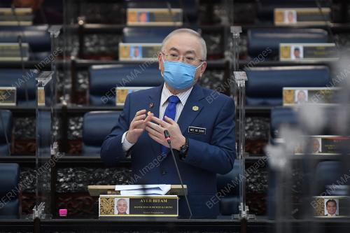 DATUK SERI DR WEE KA SIONG