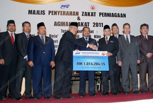 PENYERAHAN ZAKAT